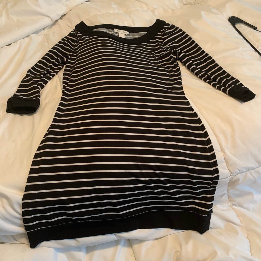 Dress knee length. Great with leggings.